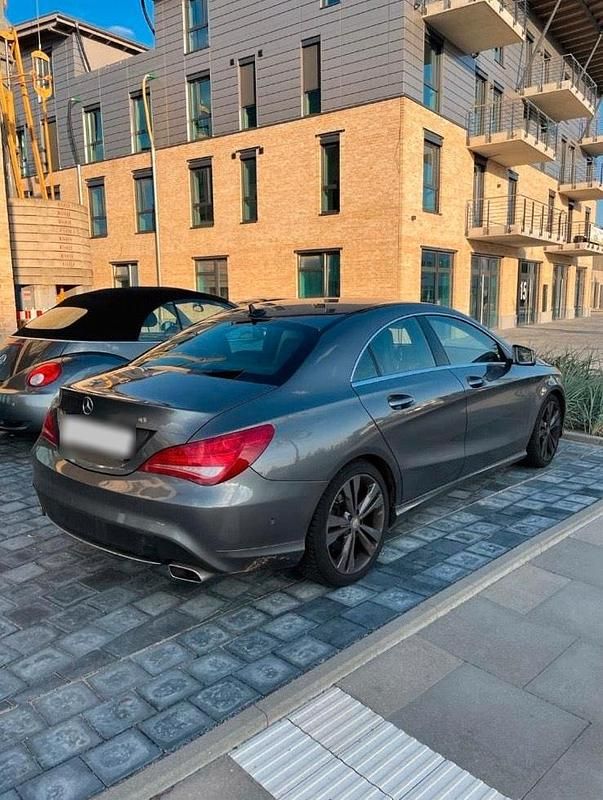 Gebraucht Mercedes CLA180 122 PS (89 kW) 2014 Silber Limousine