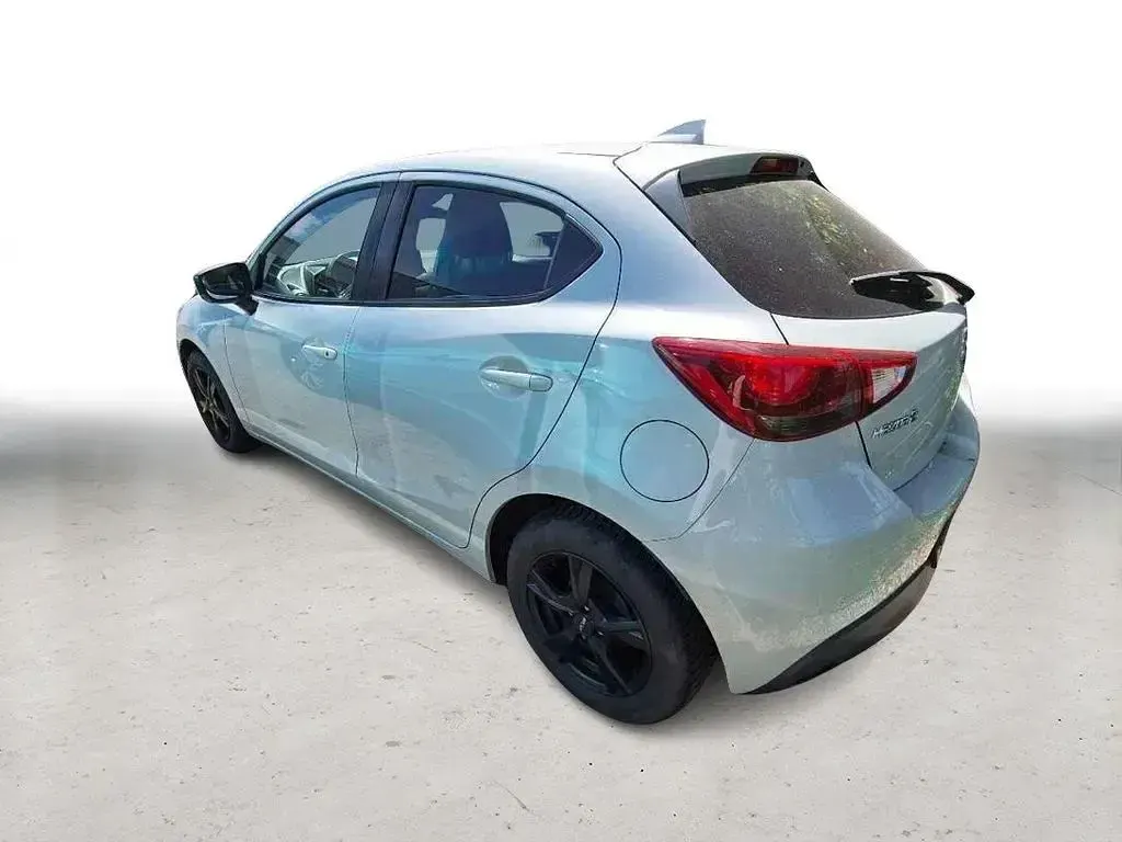 Gebraucht Mazda 2 Kizoku 90 PS (66 kW) 2018 Weiß Limousine