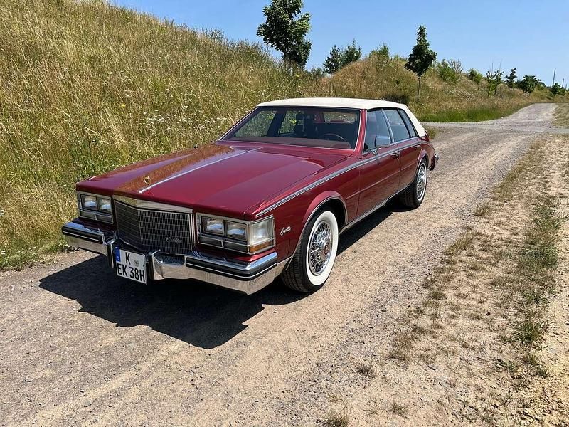 Rot Gebraucht 1984 Cadillac Seville Limousine | 11.500 € - Bild 1/4