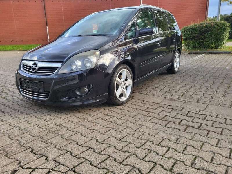 Schwarz Gebraucht 2008 Opel Zafira Sport Van / Kleinbus | 1.500 € (Superpreis) - Bild 1/4