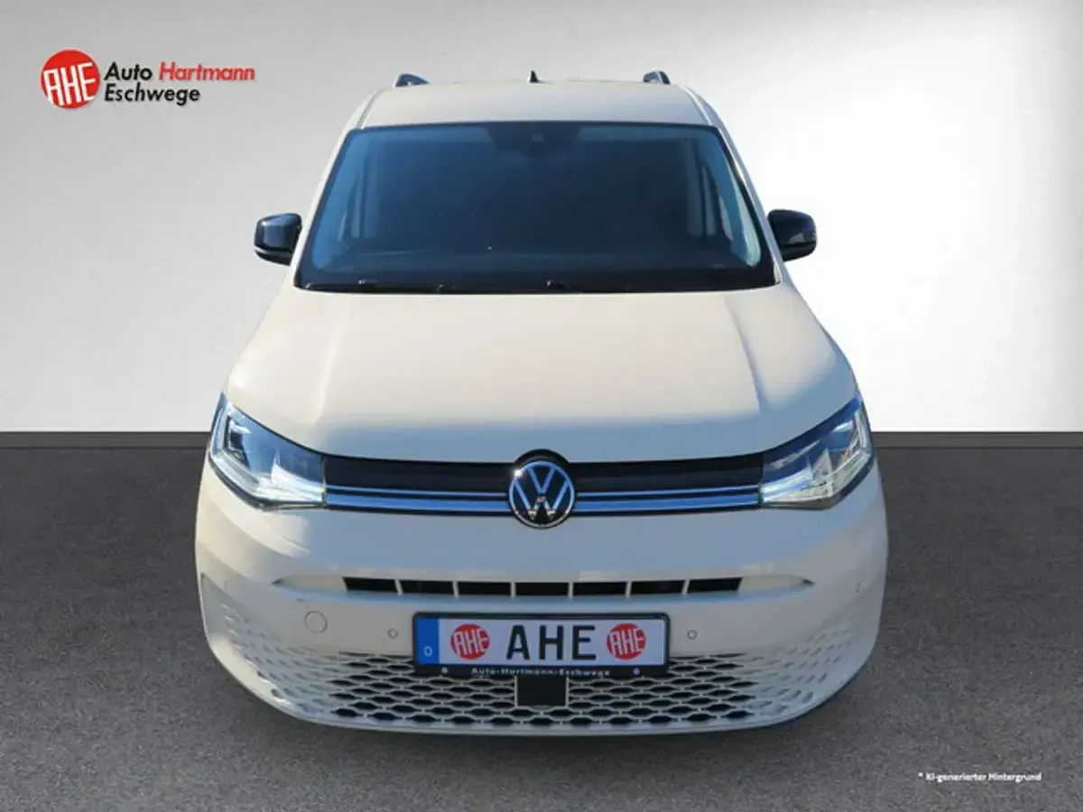 Gebraucht VW Caddy Maxi Life 122 PS (89 kW) 2024 Hellelfenbein Van / Kleinbus