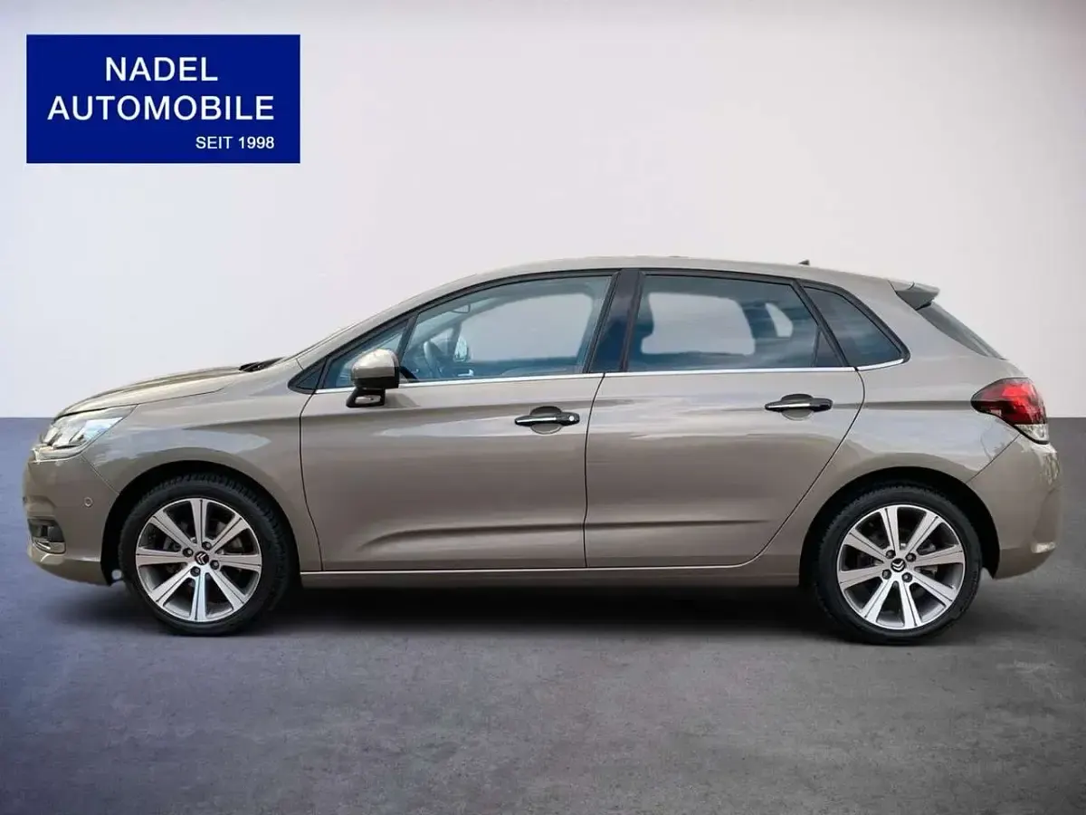 Gebraucht Citroën C4 Shine 131 PS (96 kW) 2017 Grau Limousine