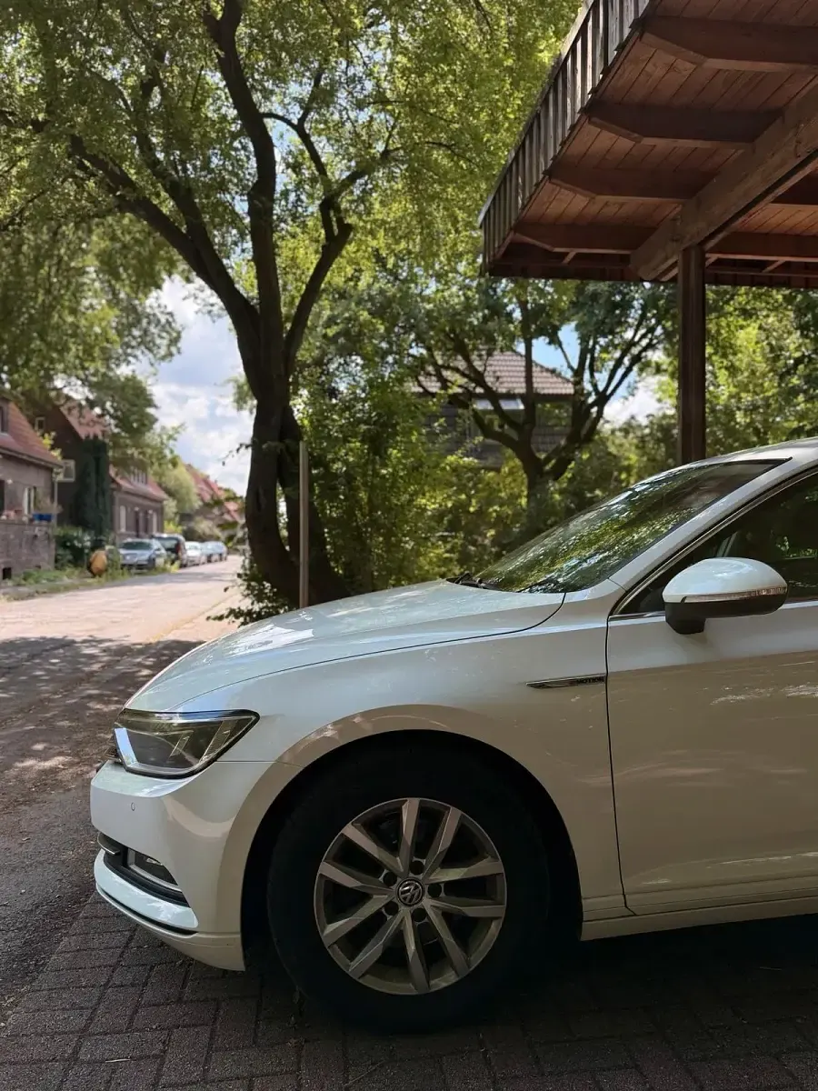 Gebraucht VW Passat 190 PS (139 kW) 2015 Weiß Kombi