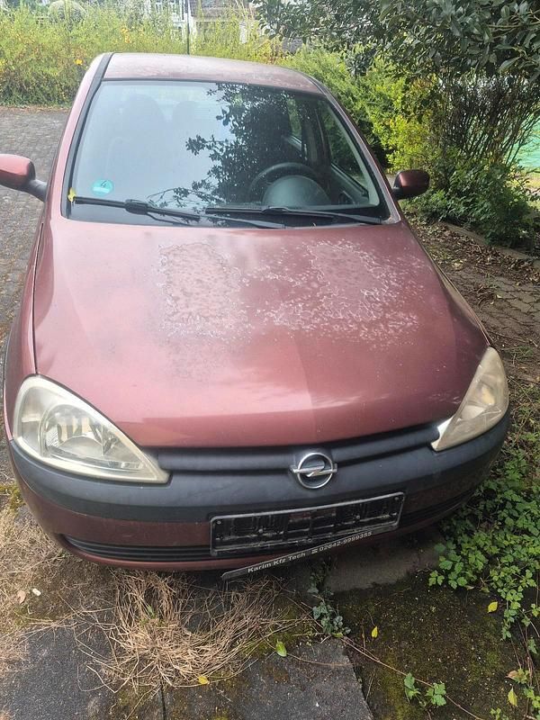 Używany Opel Corsa 90 KM (66 kW) 2002 Hatchback