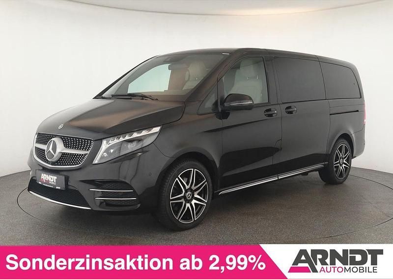 Obsidianschwarz Gebraucht 2023 Mercedes V300 Avantgarde Van / Kleinbus | 58.884 € (Guter Preis) - Bild 1/4