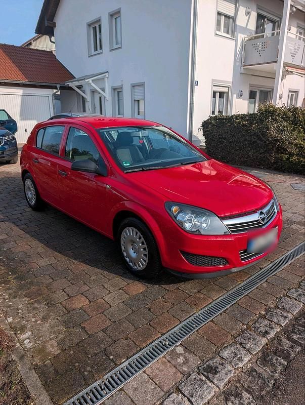 Second-hand Opel Astra 90 CP (66 kW) 2009 Roșu Berlinǎ