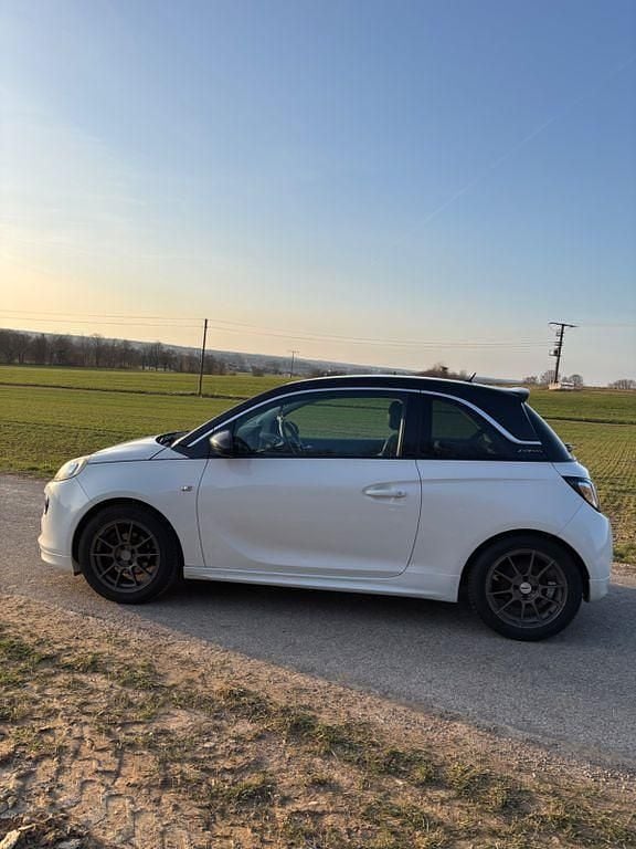 Gebraucht Opel Adam Slam 101 PS (74 kW) 2013 Weiß Kleinwagen