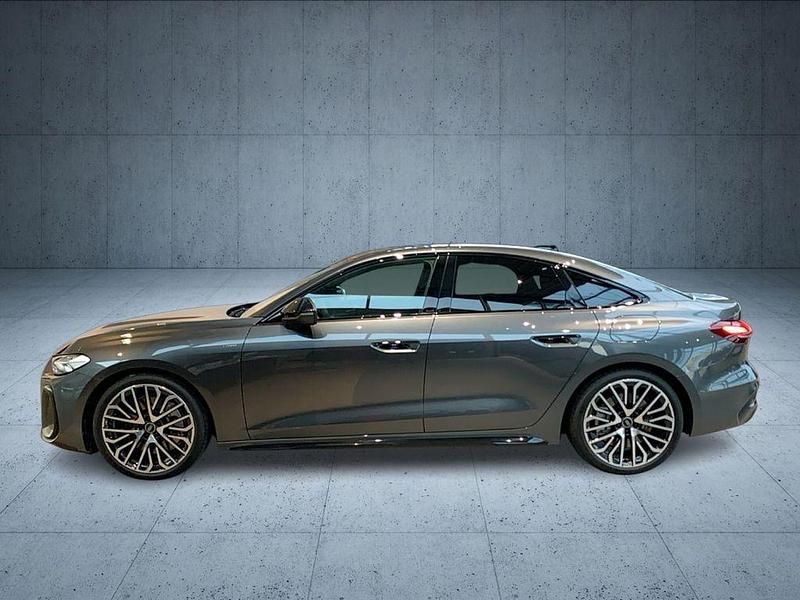 Gebraucht Audi A5 S-Line 367 PS (269 kW) 2026 Grau Limousine