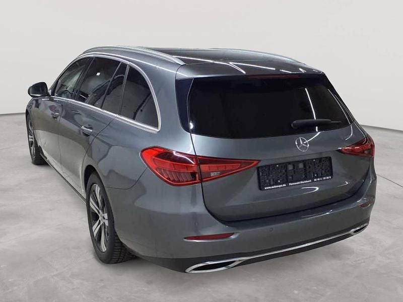 Gebraucht Mercedes C200 163 PS (119 kW) 2022 Selenitgrau metallic Kombi