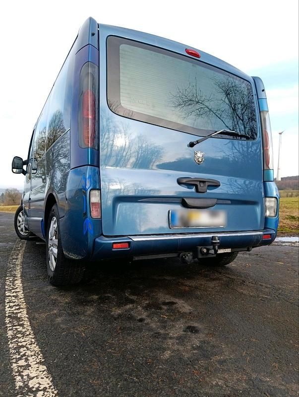 Gebraucht Renault Trafic 135 PS (99 kW) 2005 Blau Van / Kleinbus