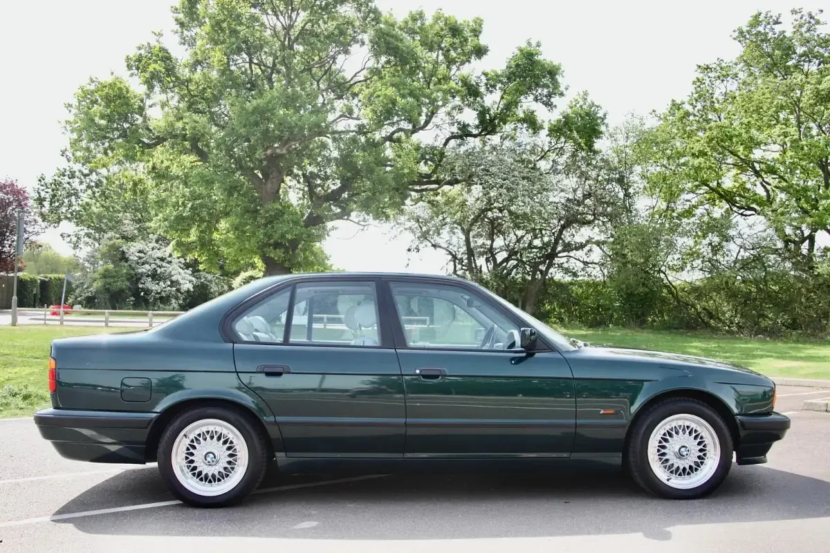 Gebraucht BMW 520 150 PS (110 kW) 1995 Grün Limousine