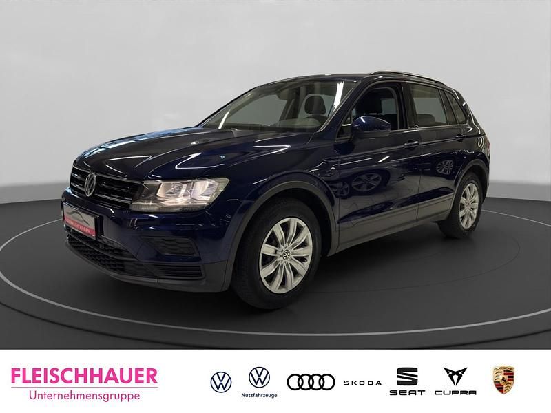 Weiss Gebraucht 2018 VW Tiguan Elegance SUV | 32.900 € (Teuer) - Bild 1/4