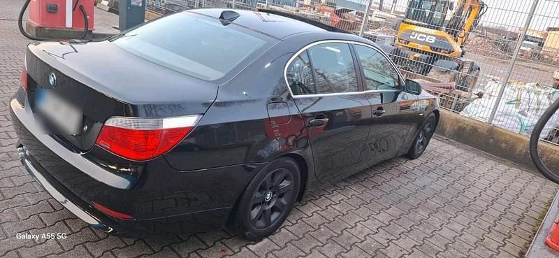 Gebraucht BMW 525 218 PS (160 kW) 2005 Schwarz Limousine