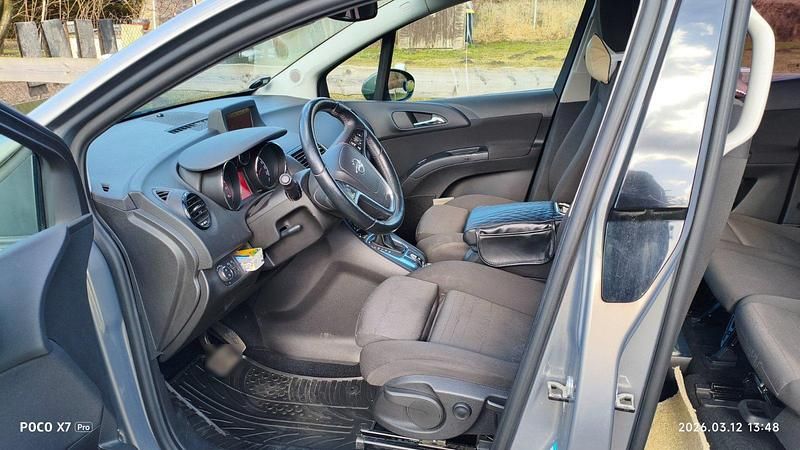 Gebraucht Opel Meriva 120 PS (88 kW) 2012 Braun Van / Kleinbus