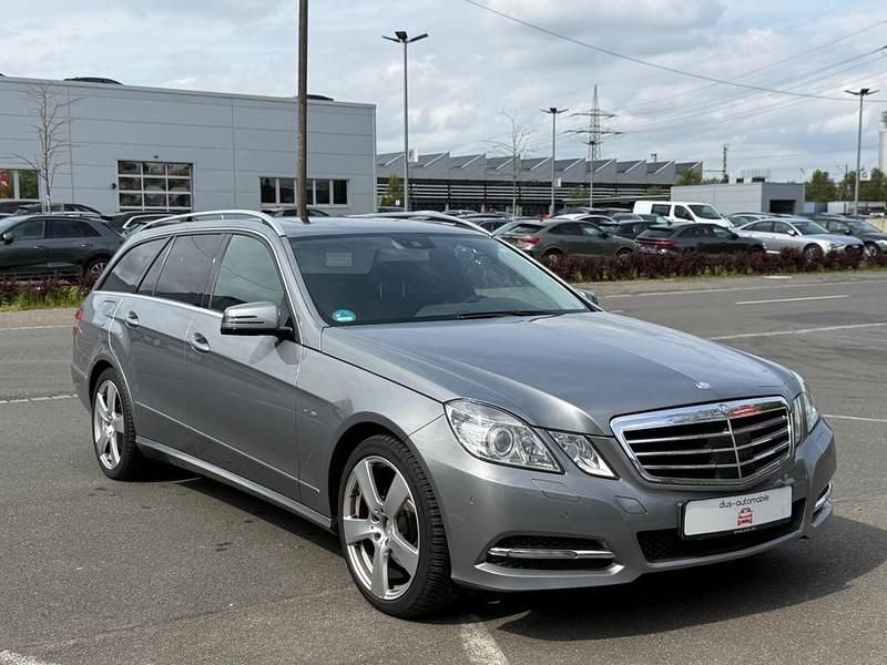 Usata Mercedes E300 252 CV (185 kW) 2011 Argento Station wagon