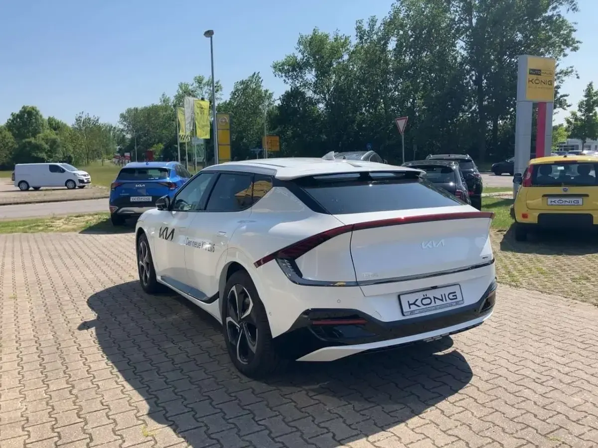 Gebraucht Kia EV6 GT-Line 239 kW (325 PS) 2024 Snow white pearl SUV