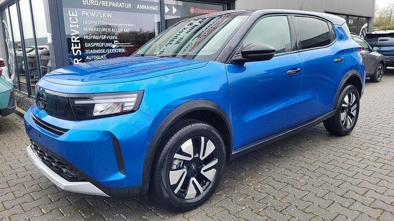 Neu Opel Frontera 145 PS (106 kW) 2025 Orange SUV