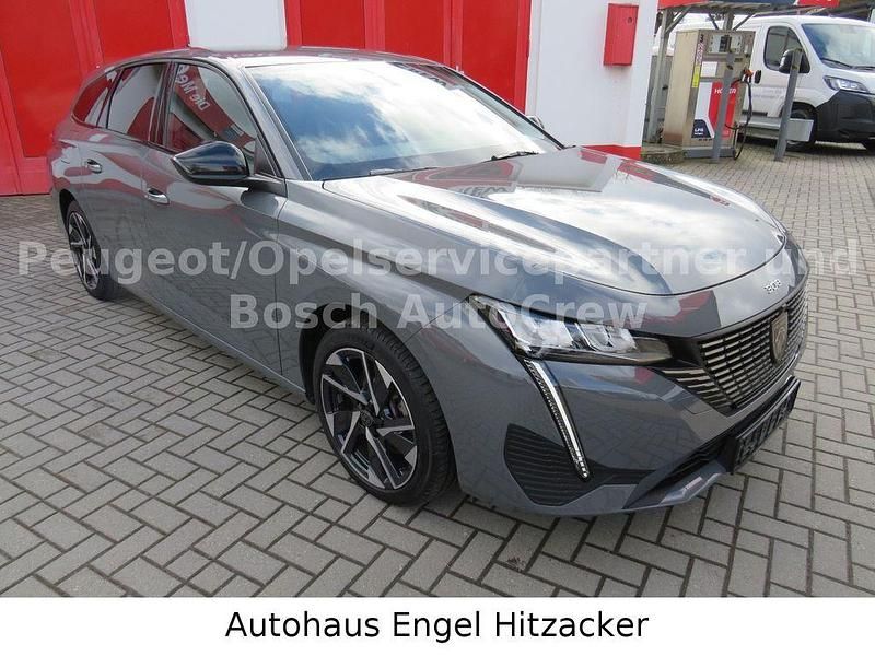 Gebraucht Peugeot 308 SW Allure 131 PS (96 kW) 2024 Grau Kombi