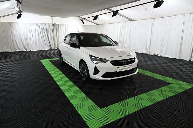 Gebraucht Opel Corsa-e Edition 100 kW (136 PS) 2023 Weiß Kleinwagen