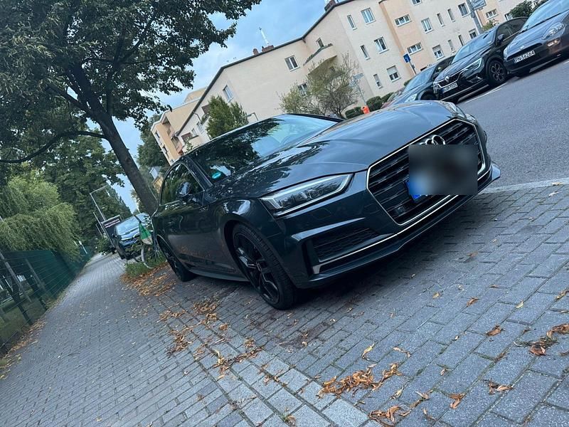 Grau Gebraucht 2017 Audi A5 S-Line Coupé | 23.950 € - Bild 1/4