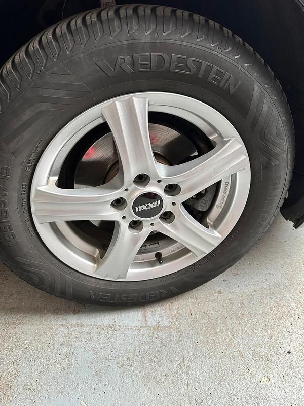 Gebraucht VW Golf VII 86 PS (63 kW) 2014 Schwarz Limousine