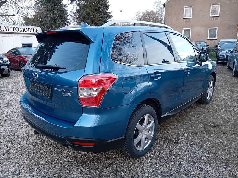Gebraucht Subaru Forester Exclusive+ 147 PS (108 kW) 2015 Blau SUV
