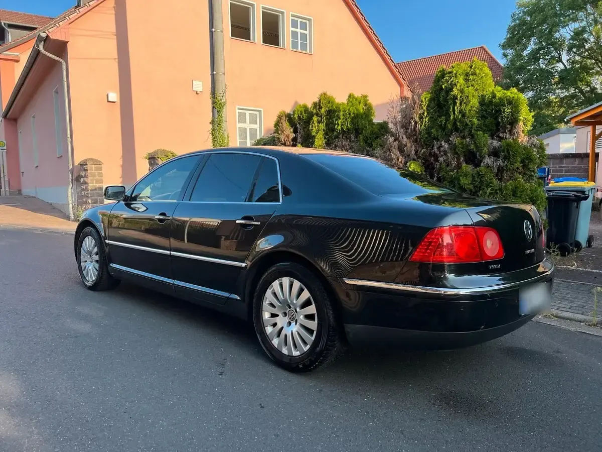 Gebraucht VW Phaeton 225 PS (165 kW) 2006 Schwarz Limousine