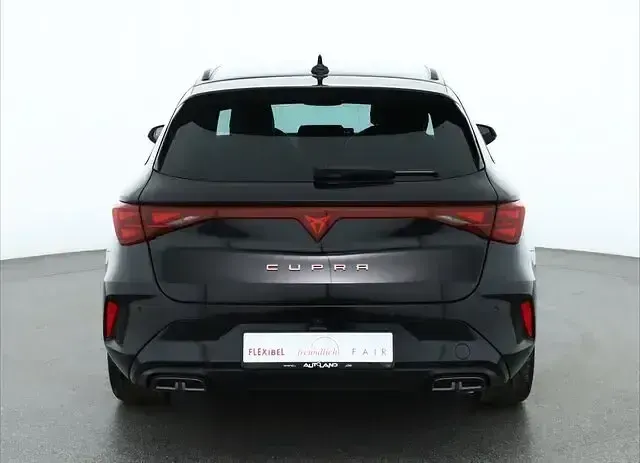Ny Cupra Leon 204 HK (150 kW) 2026 Svart Sedan