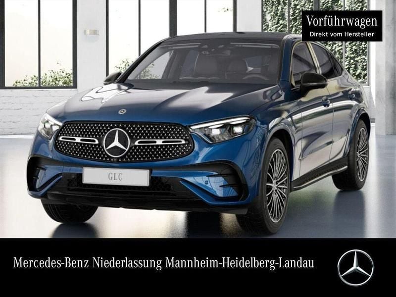 Blau Gebraucht 2025 Mercedes GLC220 AMG Limousine | 68.980 € (Superpreis) - Bild 1/4