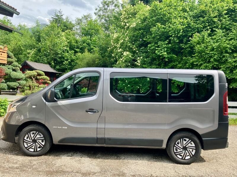 Gebraucht Renault Trafic 145 PS (106 kW) 2018 Grau Van / Kleinbus