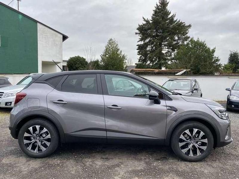 Gebraucht Renault Captur Techno 94 PS (69 kW) 2023 Grau SUV