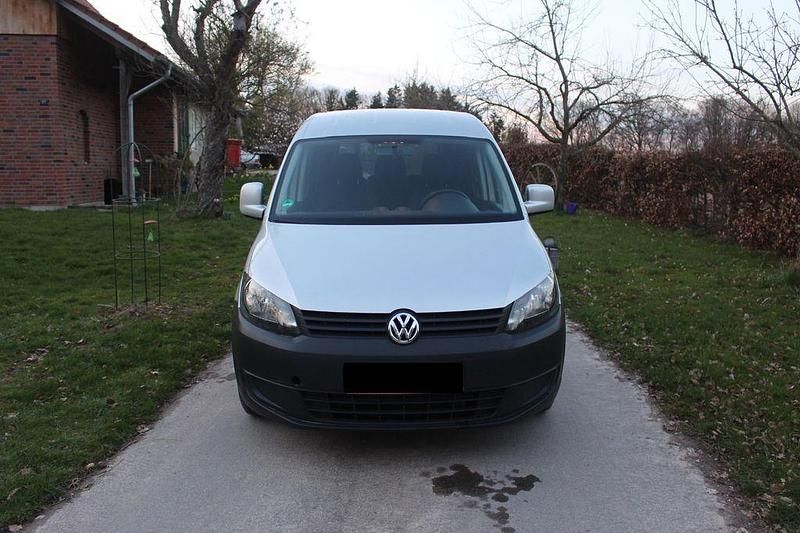 Gebraucht VW Caddy 102 PS (75 kW) 2014 Silber Van / Kleinbus
