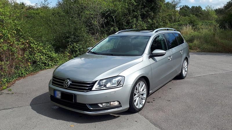 Gebraucht VW Passat 136 PS (100 kW) 2014 Grau Kombi