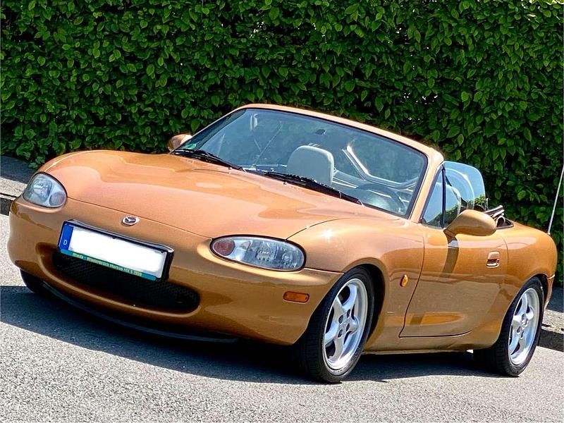 Gebraucht Mazda MX5 110 PS (80 kW) 1999 Orange Cabrio
