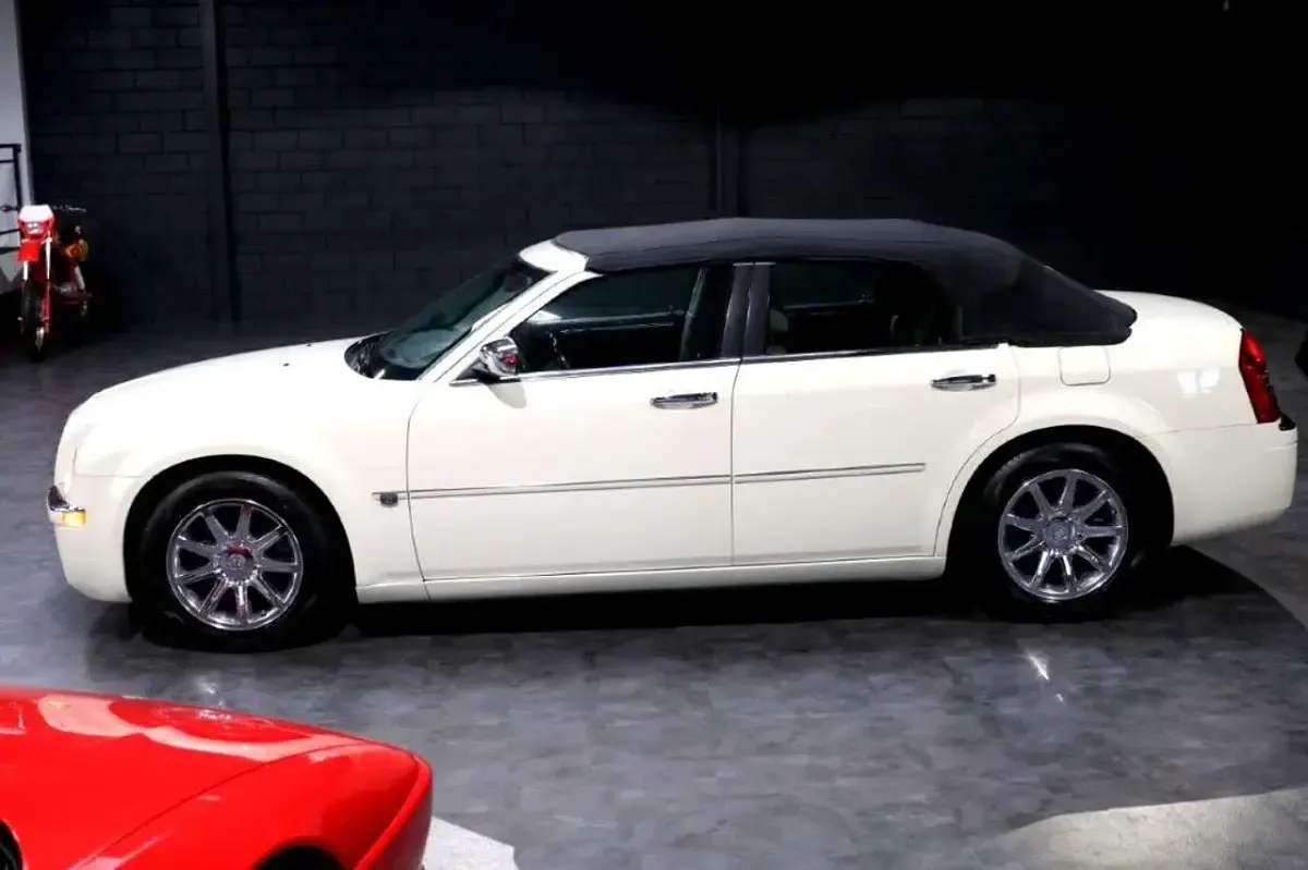 Gebraucht Chrysler 300C 340 PS (250 kW) 2009 Weiß Limousine