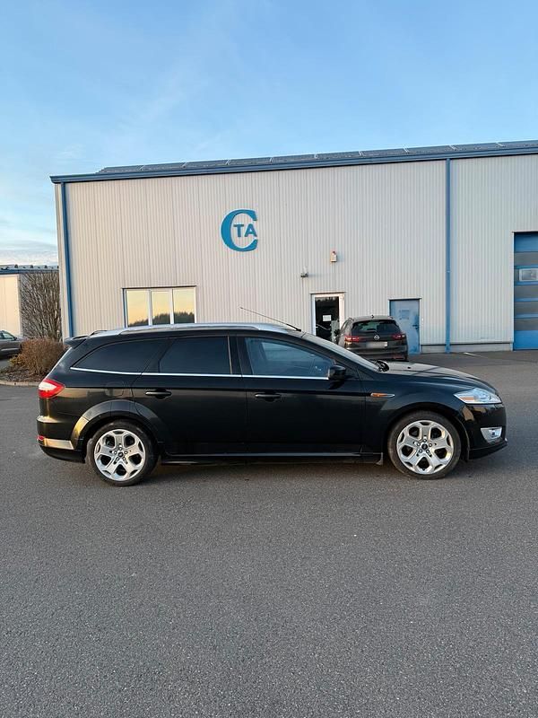 Gebraucht Ford Mondeo 140 PS (102 kW) 2009 Kombi