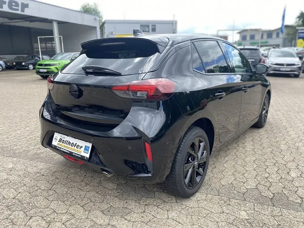 Gebraucht Opel Corsa 101 PS (74 kW) 2025 Karbon schwarz Kleinwagen