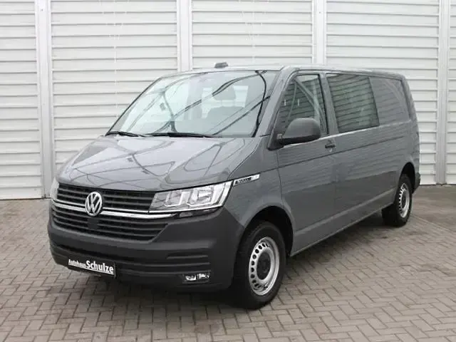 Gebraucht VW Transporter 110 PS (80 kW) 2025 Grau Van