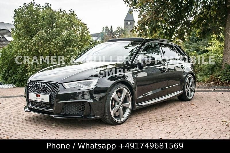 Second-hand Audi RS3 Comfort 367 CP (269 kW) 2015 Negru Berlinǎ