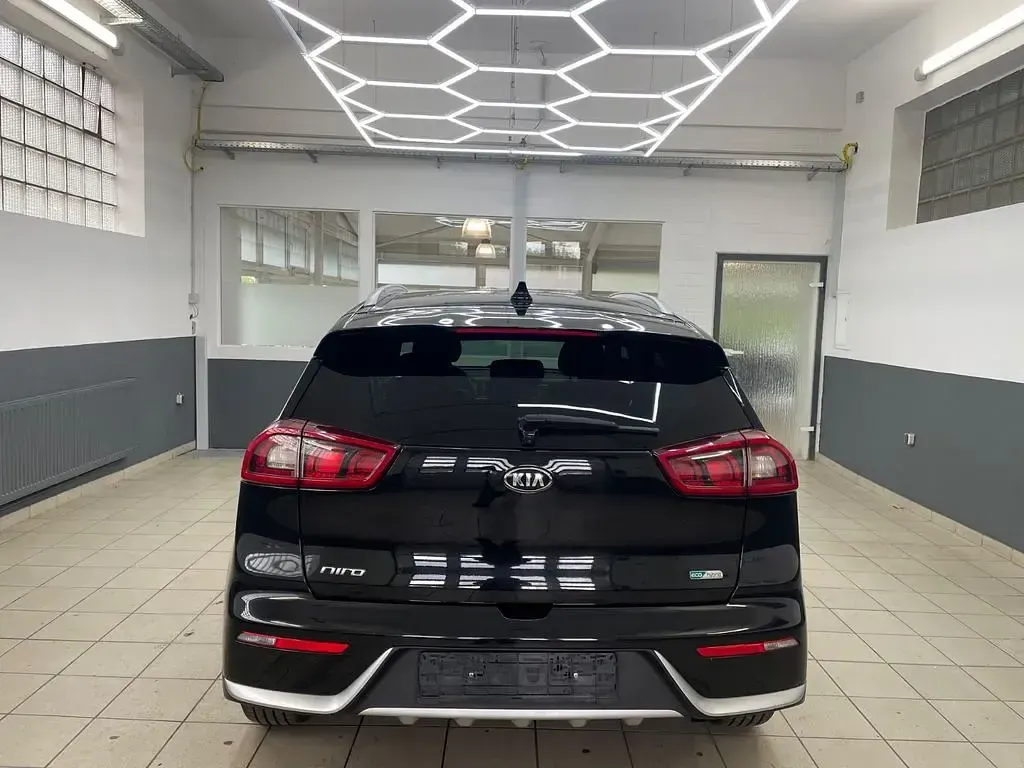 Gebraucht Kia Niro Vision 105 PS (77 kW) 2019 Schwarz SUV