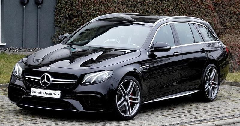 Gebraucht Mercedes E63S AMG AMG 612 PS (450 kW) 2020 Schwarz Limousine