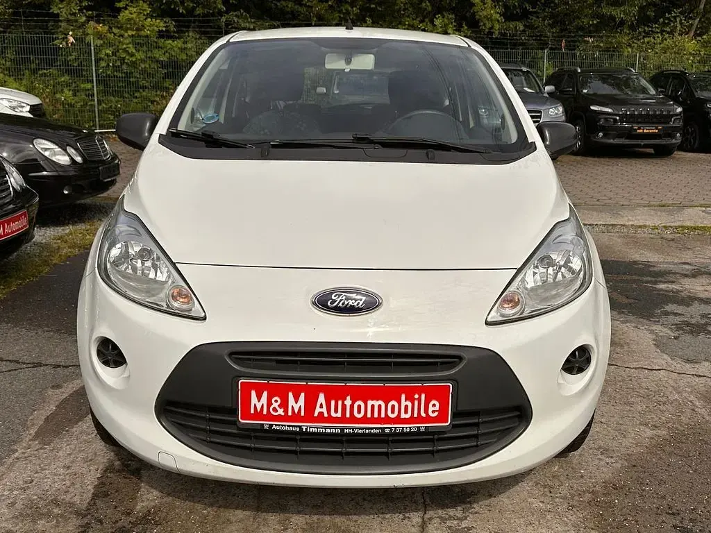 Gebraucht Ford Ka Ambiente 69 PS (50 kW) 2013 Weiß Kleinwagen