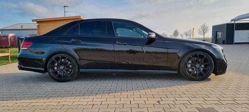 Gebraucht Mercedes E63 AMG 557 PS (409 kW) 2014 Schwarz Limousine