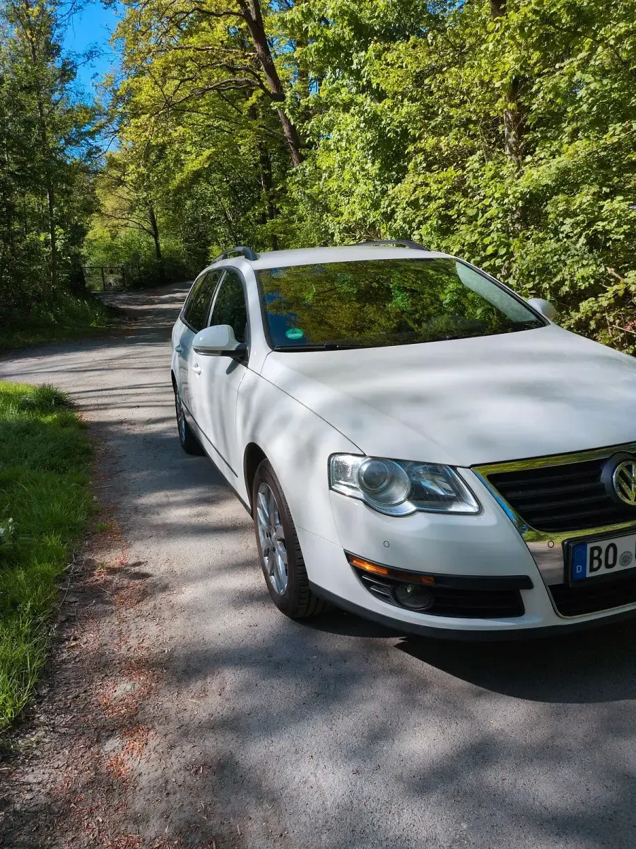 Gebraucht VW Passat 170 PS (125 kW) 2011 Weiß Kombi