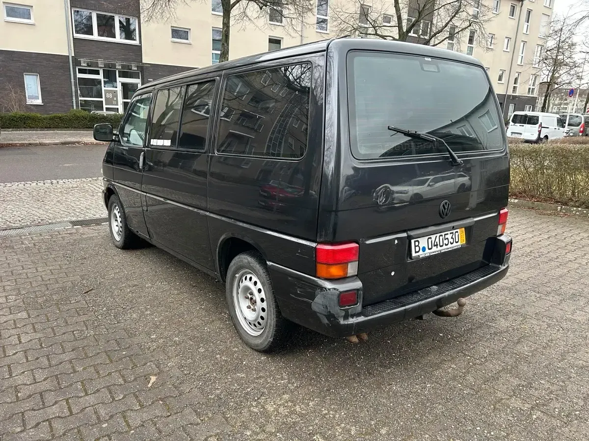 Gebraucht VW T4 190 PS (139 kW) 2000 Schwarz Van
