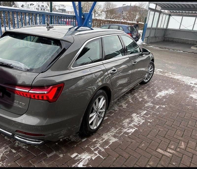 Gebraucht Audi A6 Advanced 204 PS (150 kW) 2023 Grau Kombi