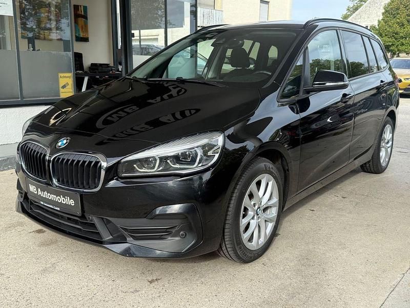 Schwarz Gebraucht 2020 BMW 220 Gran Tourer Advantage Van / Kleinbus | 17.800 € (Fairer Preis) - Bild 1/4
