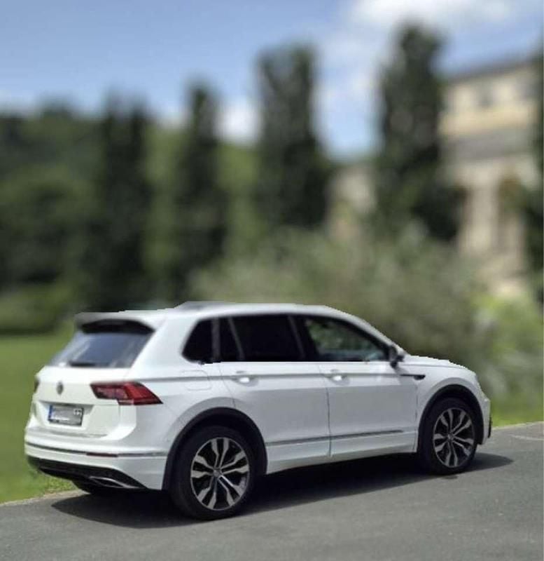 Weiß Gebraucht 2020 VW Tiguan Highline SUV | 32.500 € (Fairer Preis) - Bild 1/4