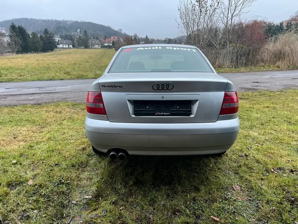Gebraucht Audi A5 193 PS (141 kW) 1999 Silber Limousine