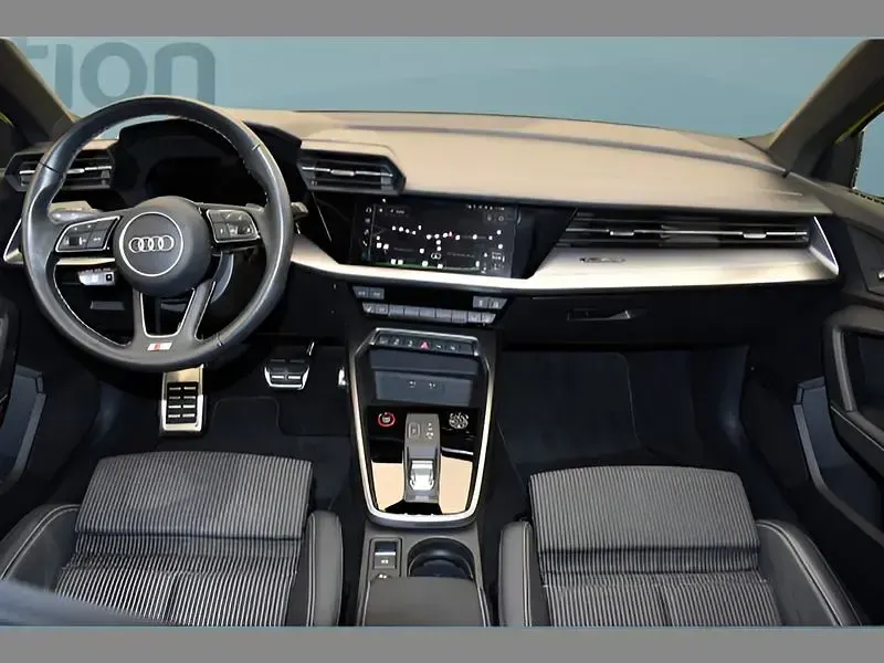 Gebraucht Audi S3 Sportback 310 PS (228 kW) 2024 Gelb Kleinwagen